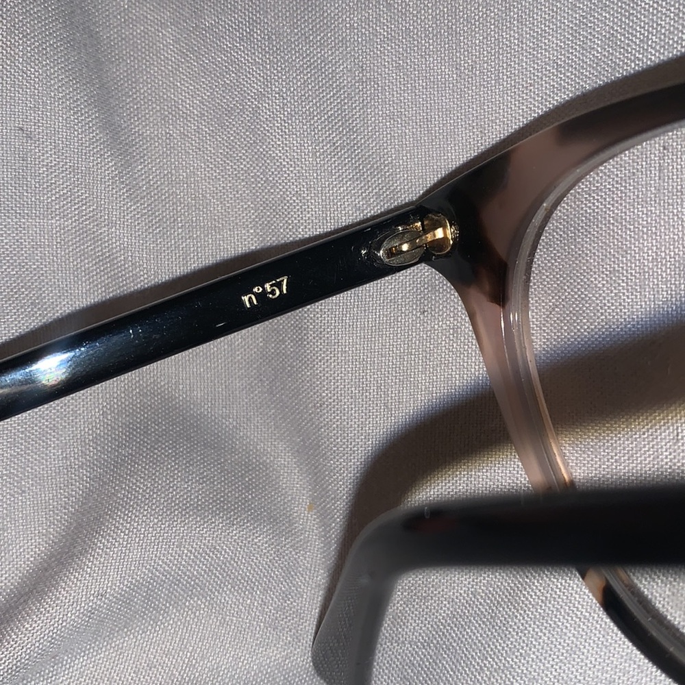 Dior Women’s Glasses. No prescription! - Picture 6 of 8